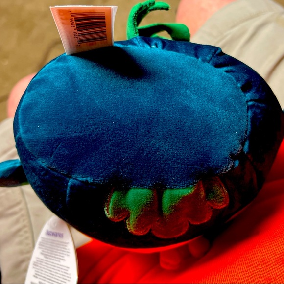 Squishmallow Disney’s Moana Hei Hei The Rooster - Picture 2 of 4